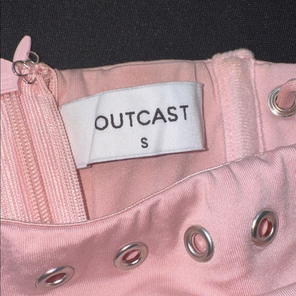 Elegant Pink Strapless Ruffle Dress - Picture 4 of 4